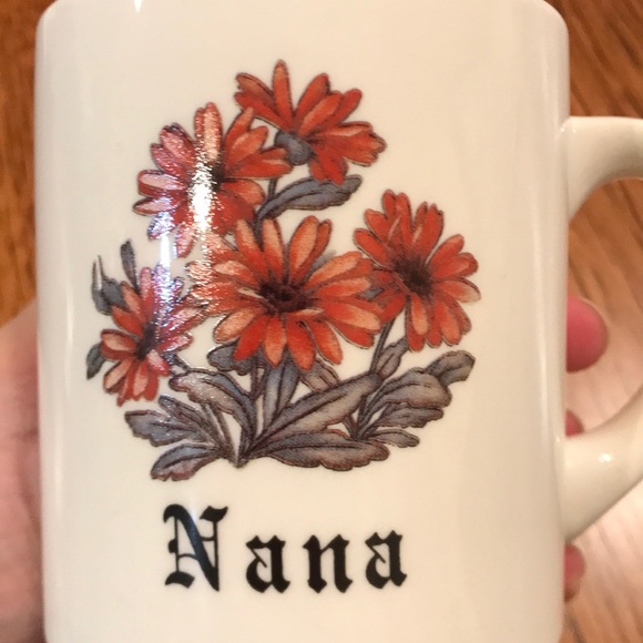 Nana Mug - Picture 5 of 5